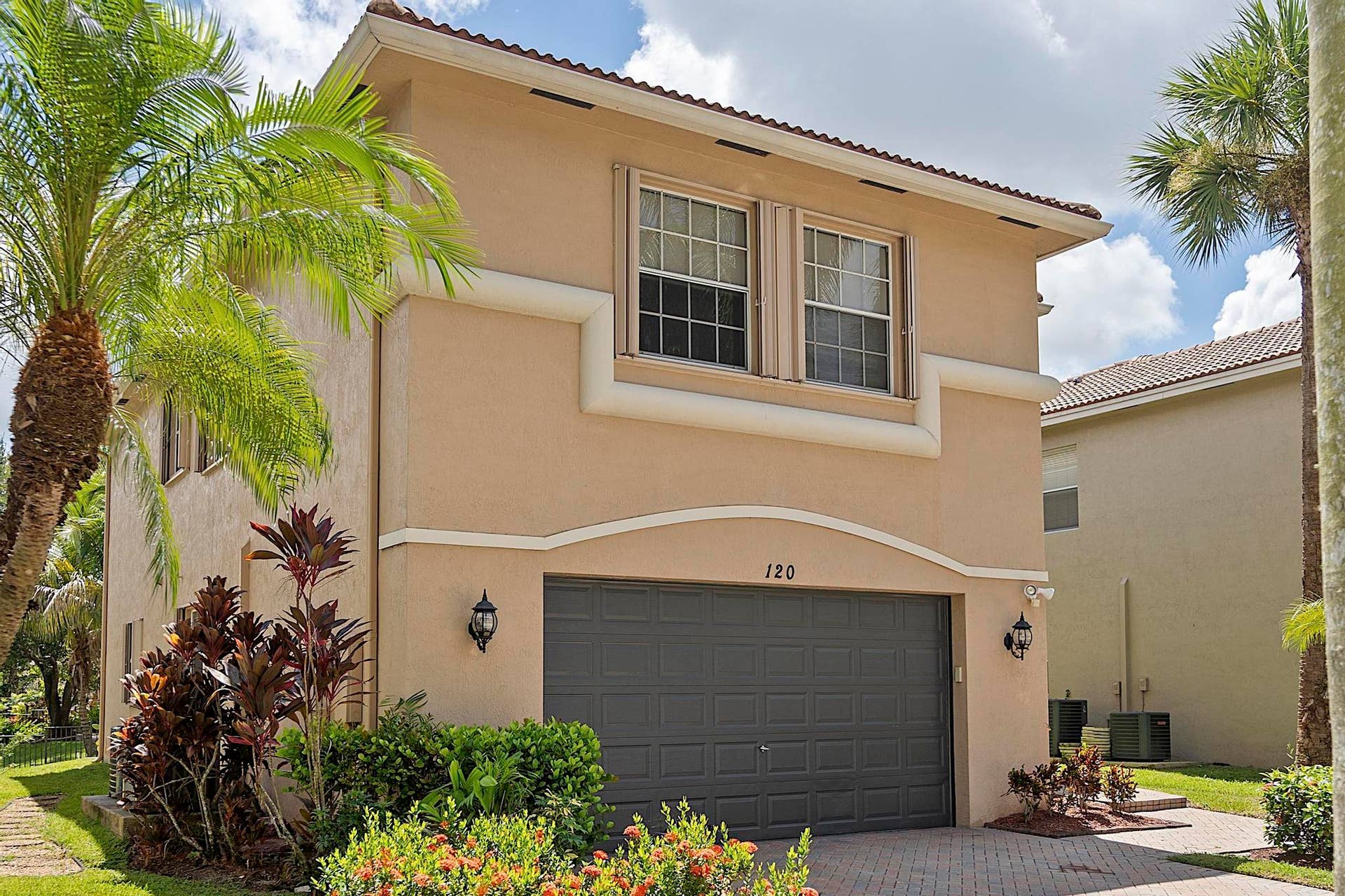 120 NW 117TH Terrace, Plantation, FL 33325 120 NW 117th Ter, Plantation, FL 33325 -