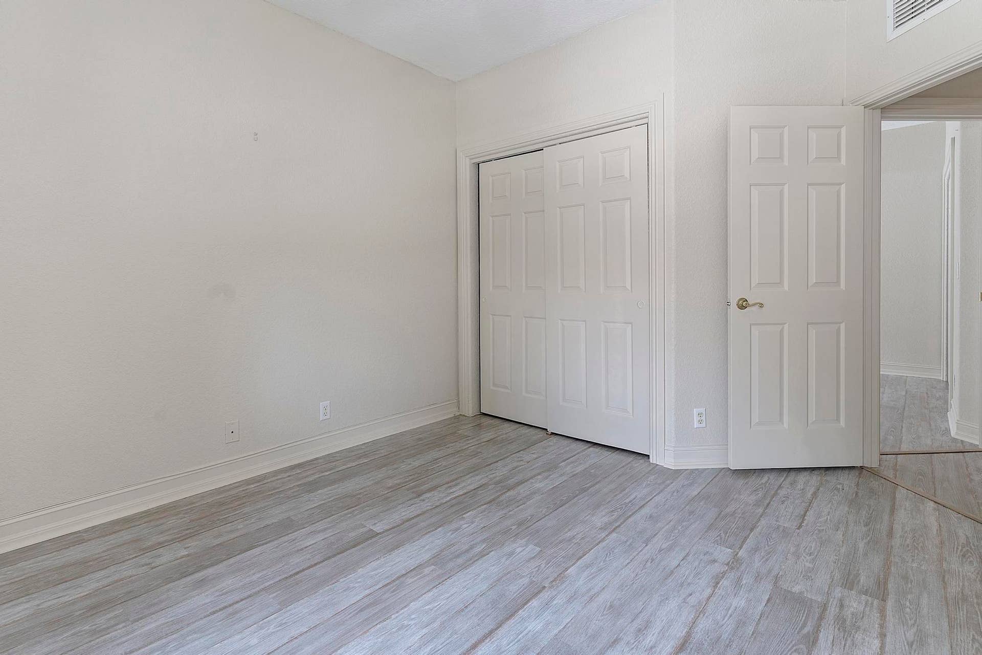 120 NW 117TH Terrace, Plantation, FL 33325 120 NW 117th Ter, Plantation, FL 33325 -