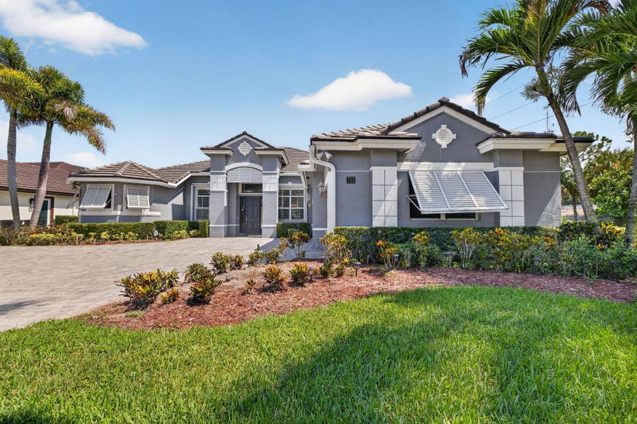 Property photo for 755 SW RIVER BEND Circle, Stuart, FL