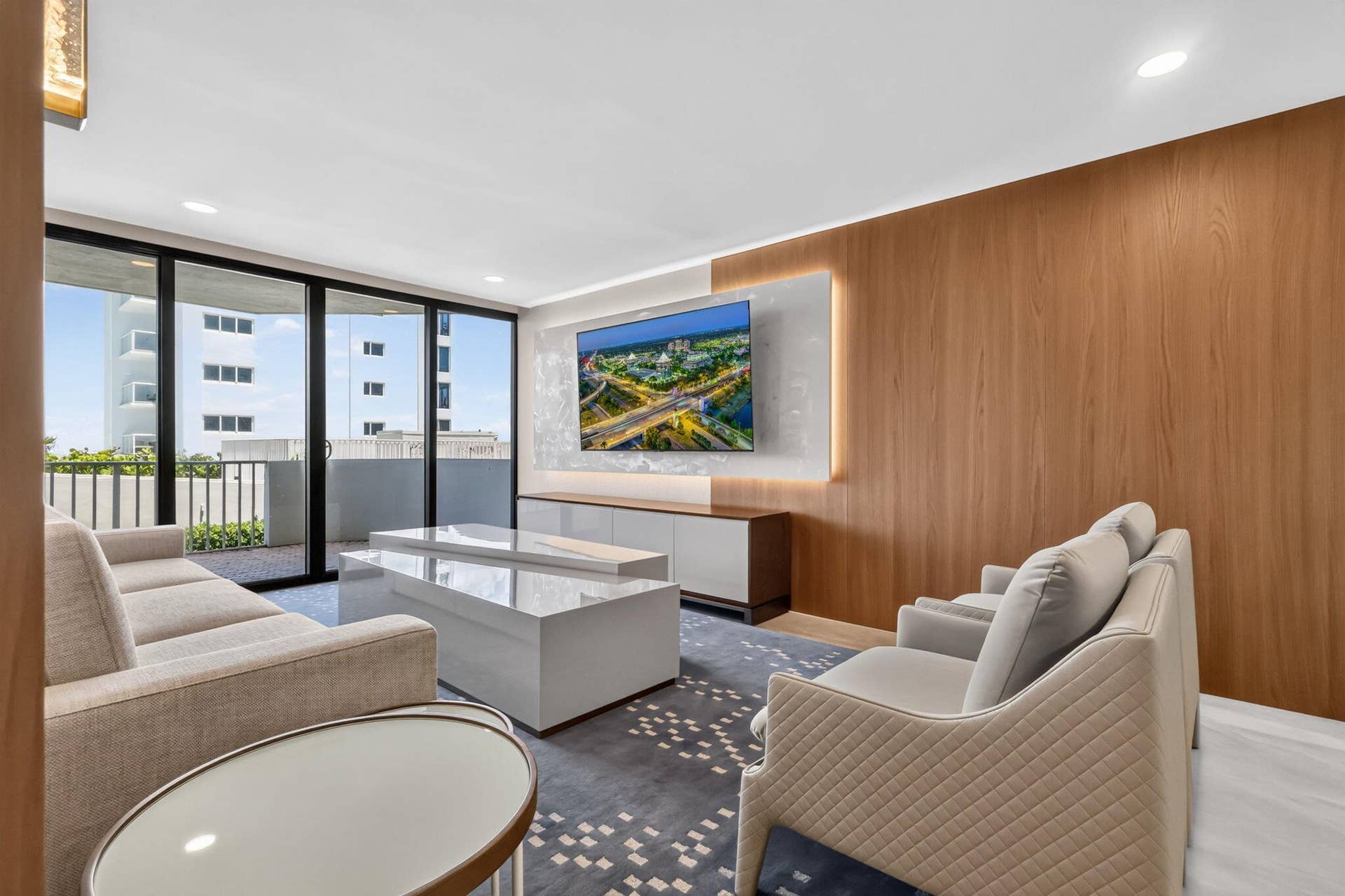 2917 S Ocean Boulevard, #401, Highland Beach, FL 33487 Social Room