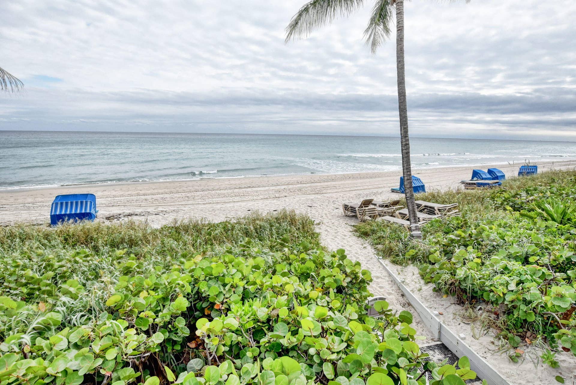 2917 S Ocean Boulevard, #401, Highland Beach, FL 33487 Rent from Oceanside Beach Service