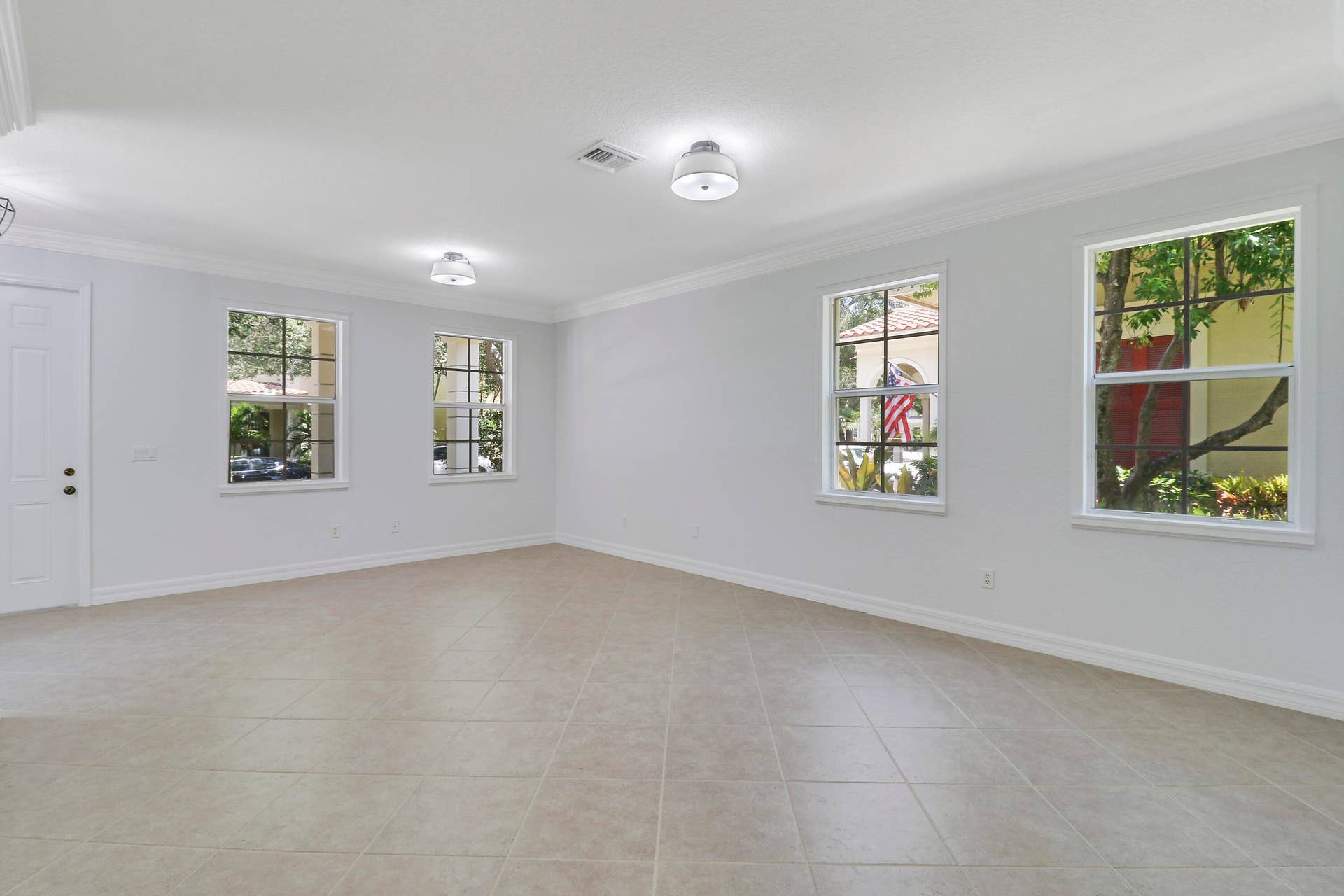 Front Living Room Alt View
