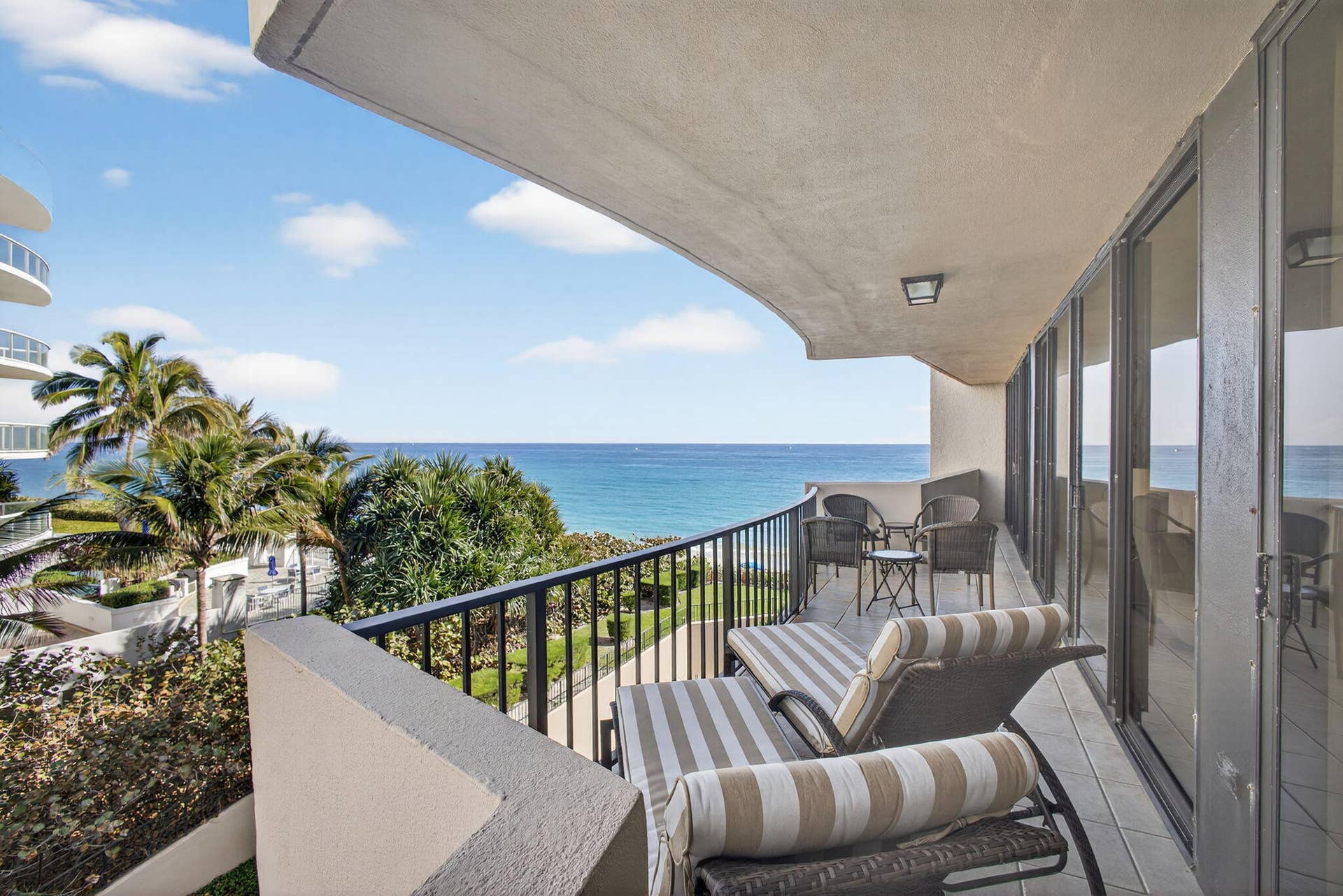 4200 N Ocean Drive, #1-406, Riviera Beach, FL 33404 49-web-or-mls-5D1A0920