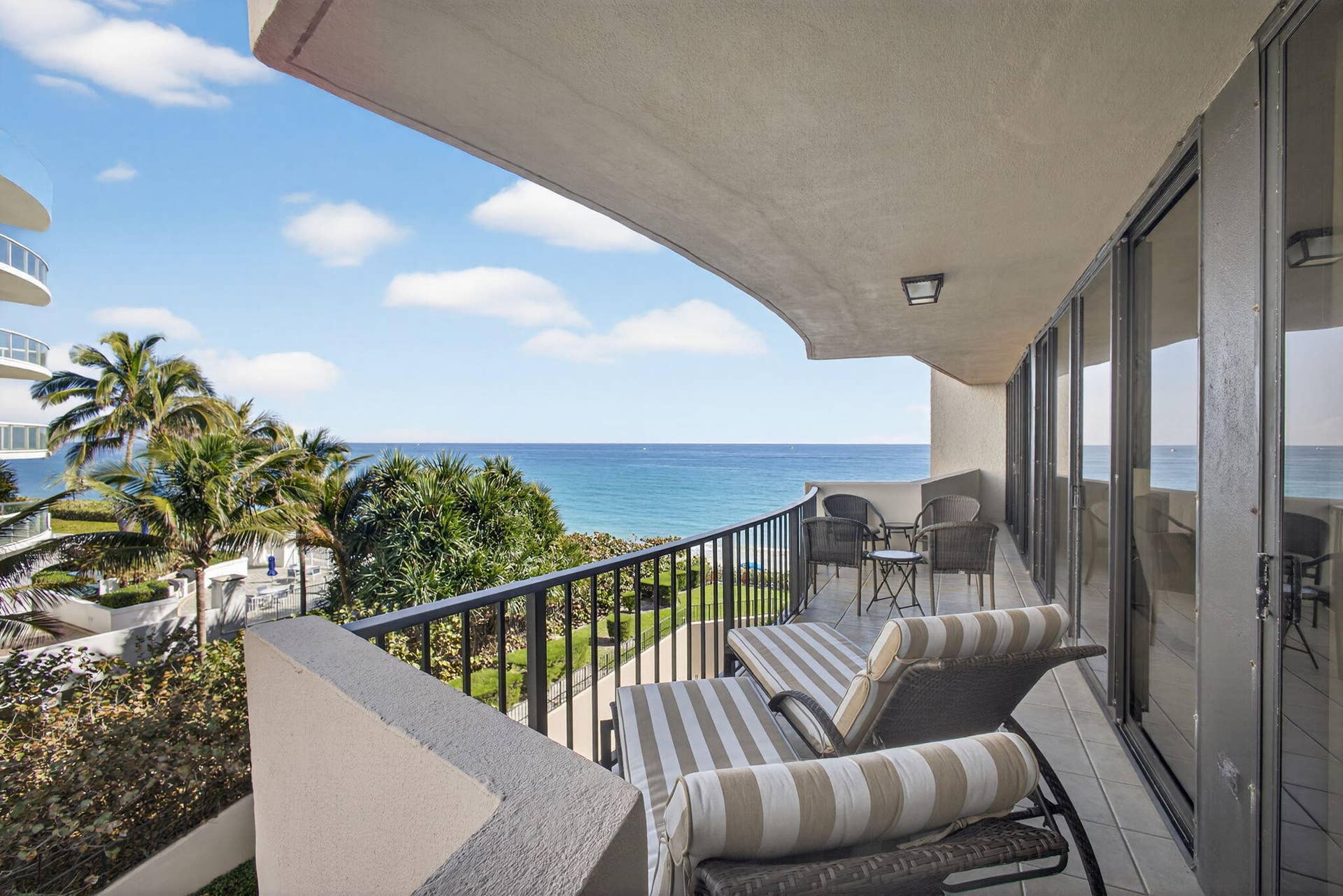 4200 N Ocean Drive, #1-406, Riviera Beach, FL 33404 48-web-or-mls-5D1A0914