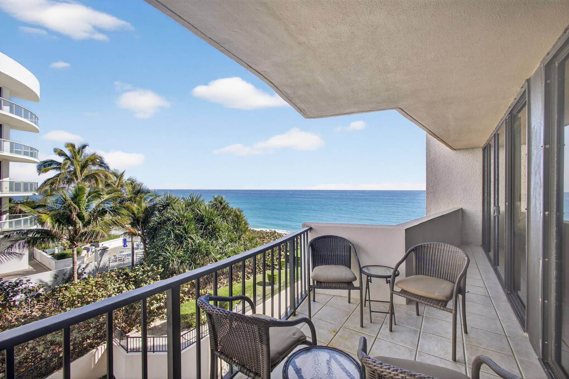 4200 N Ocean Drive, #1-406, Riviera Beach, FL 33404 51-web-or-mls-5D1A0929