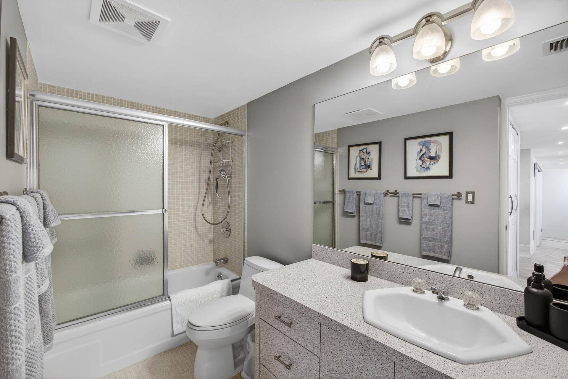 4200 N Ocean Drive, #1-406, Riviera Beach, FL 33404 43-web-or-mls-5D1A0846