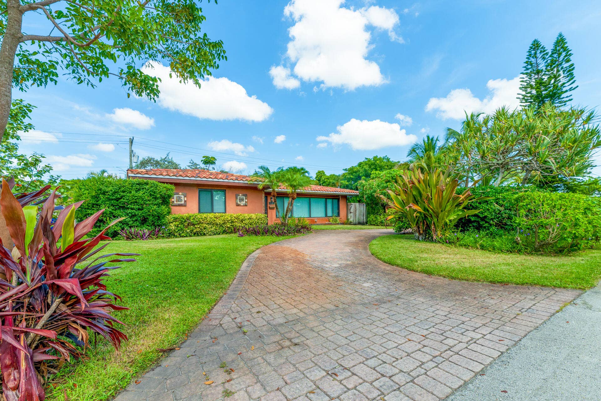 4621 NE 18TH Terrace, Fort Lauderdale, FL 33308 20260814 - 4621 NE 18th Terr - MR-1