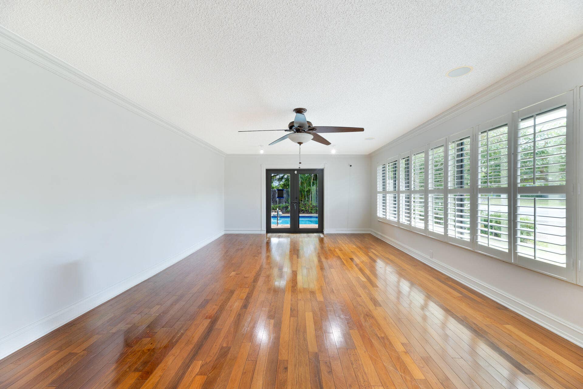 4621 NE 18TH Terrace, Fort Lauderdale, FL 33308 20260814 - 4621 NE 18th Terr - MR-46