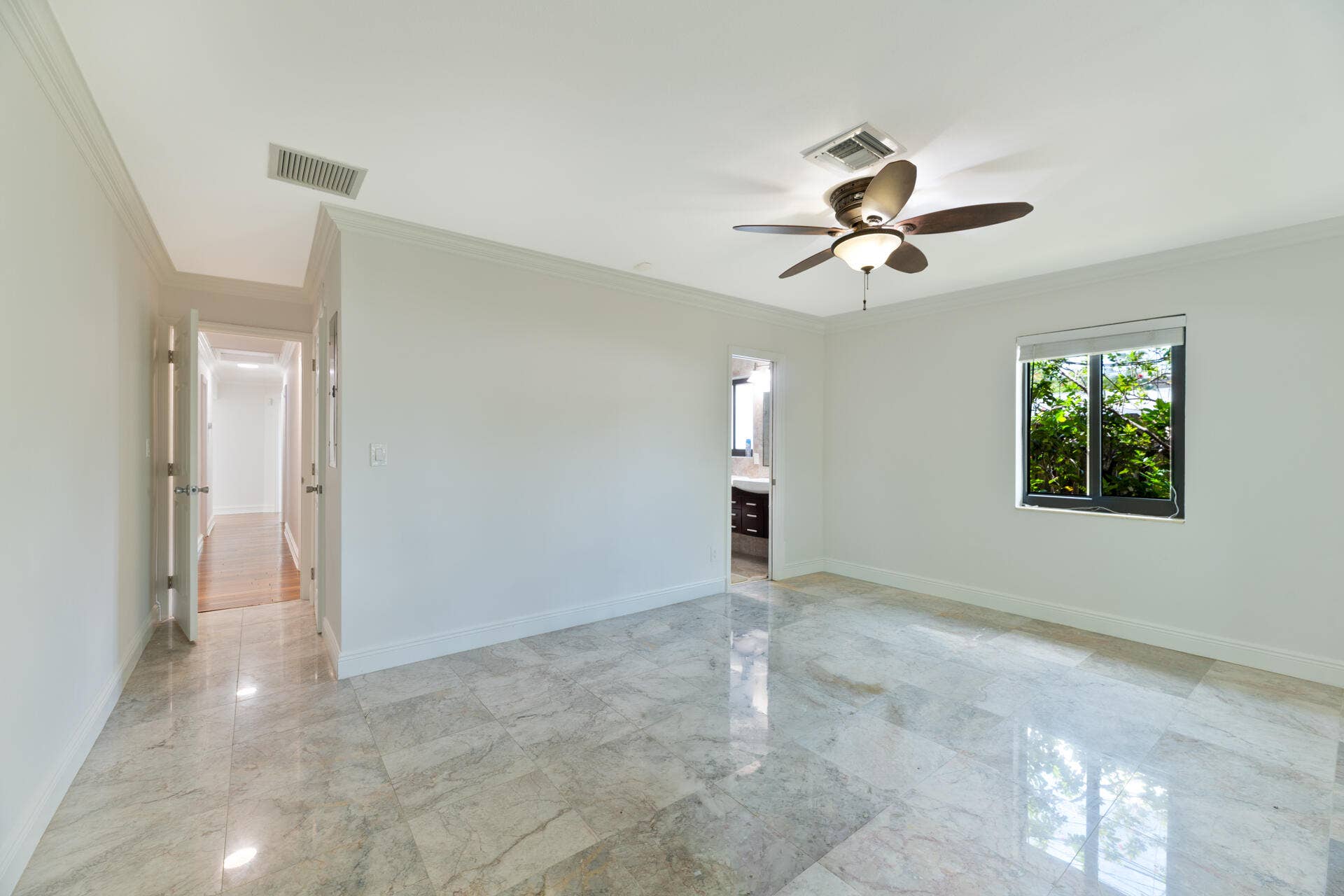 4621 NE 18TH Terrace, Fort Lauderdale, FL 33308 20260814 - 4621 NE 18th Terr - MR-24