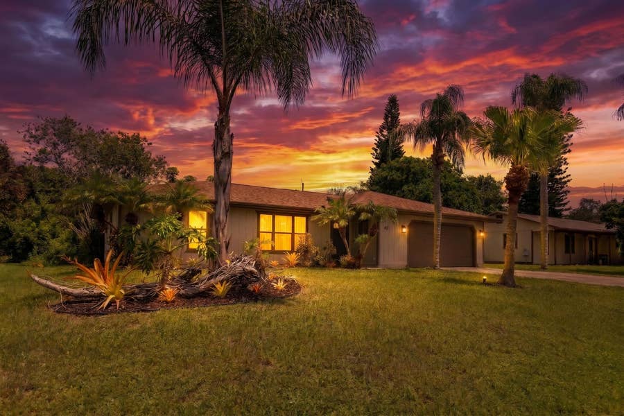 Property photo for 471 SE Lancaster Avenue, Port St Lucie, FL