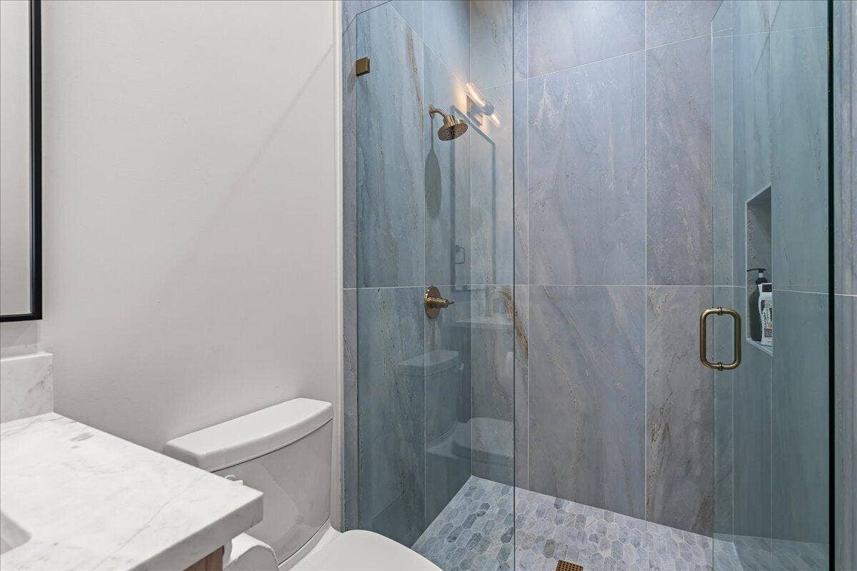 13480 US HIGHWAY 1, Juno Beach, FL 33408 BATH FOR BED6