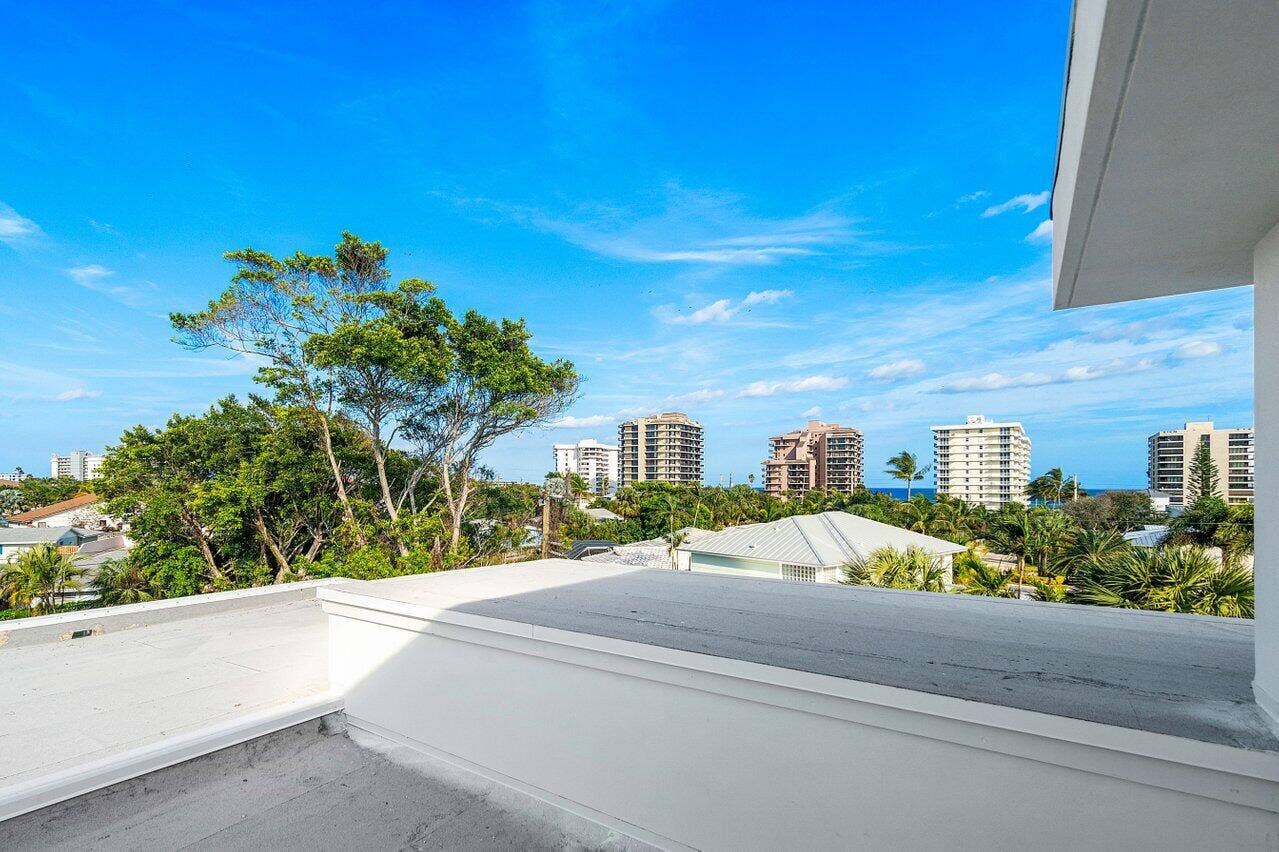 13480 US HIGHWAY 1, Juno Beach, FL 33408 ROOFTOP VIEW