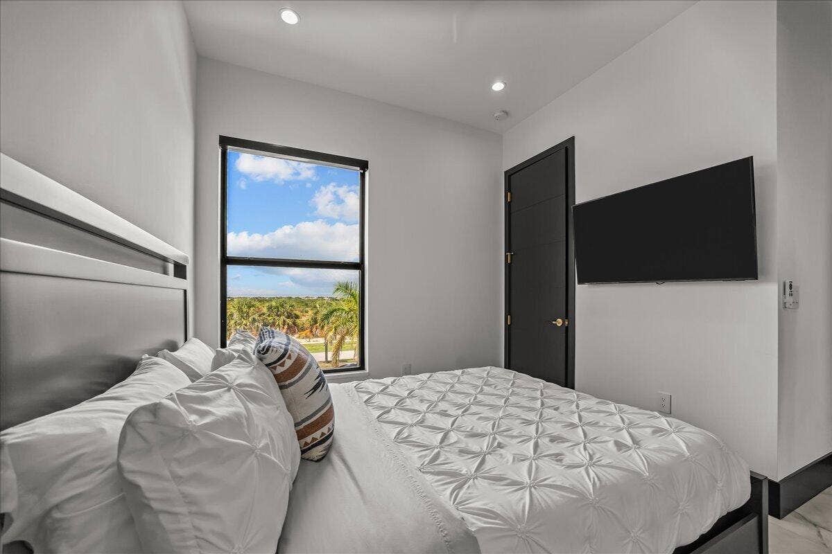 13480 US HIGHWAY 1, Juno Beach, FL 33408 BEDROOM5