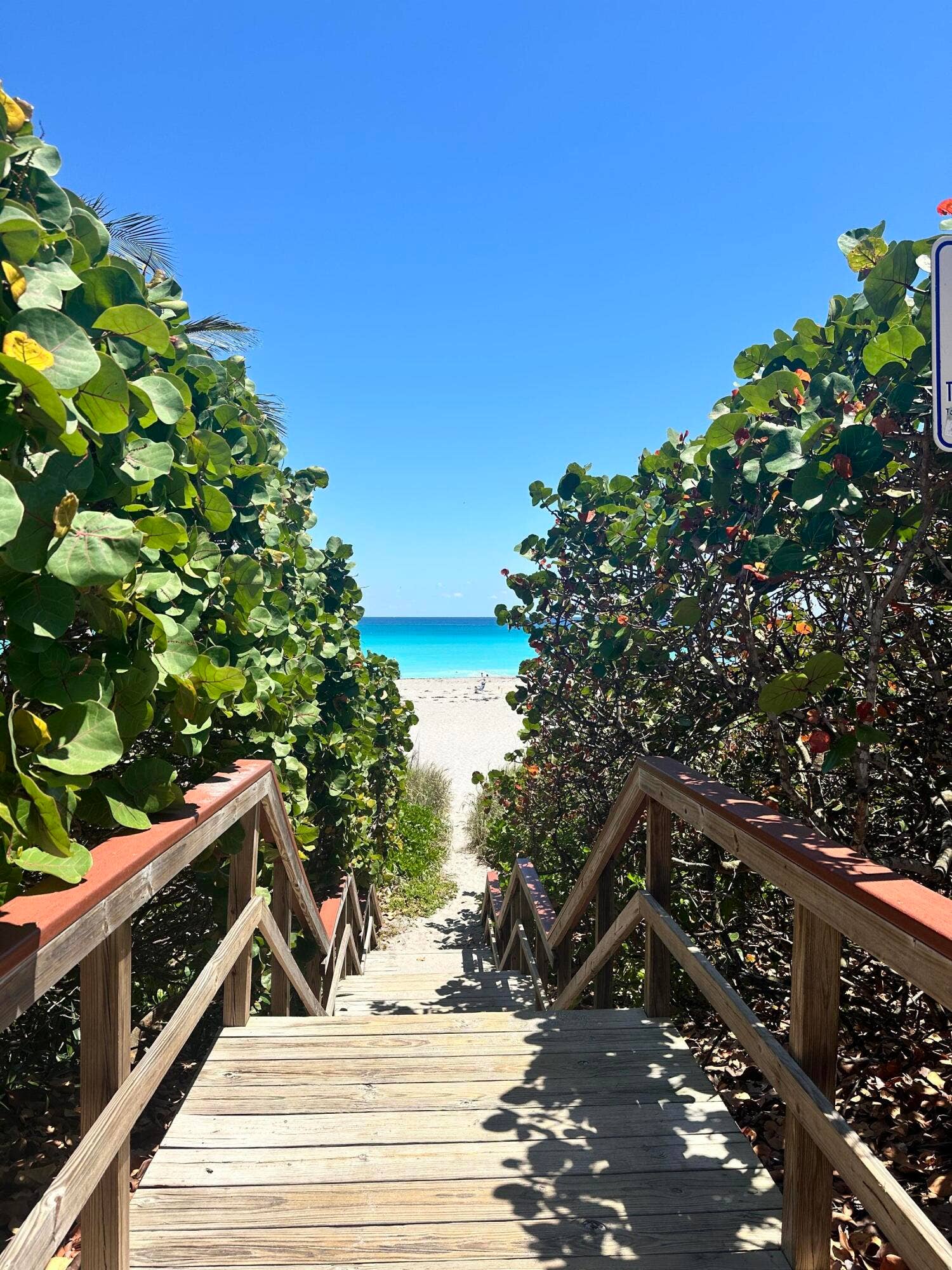 13480 US HIGHWAY 1, Juno Beach, FL 33408 BEACH ACCESS
