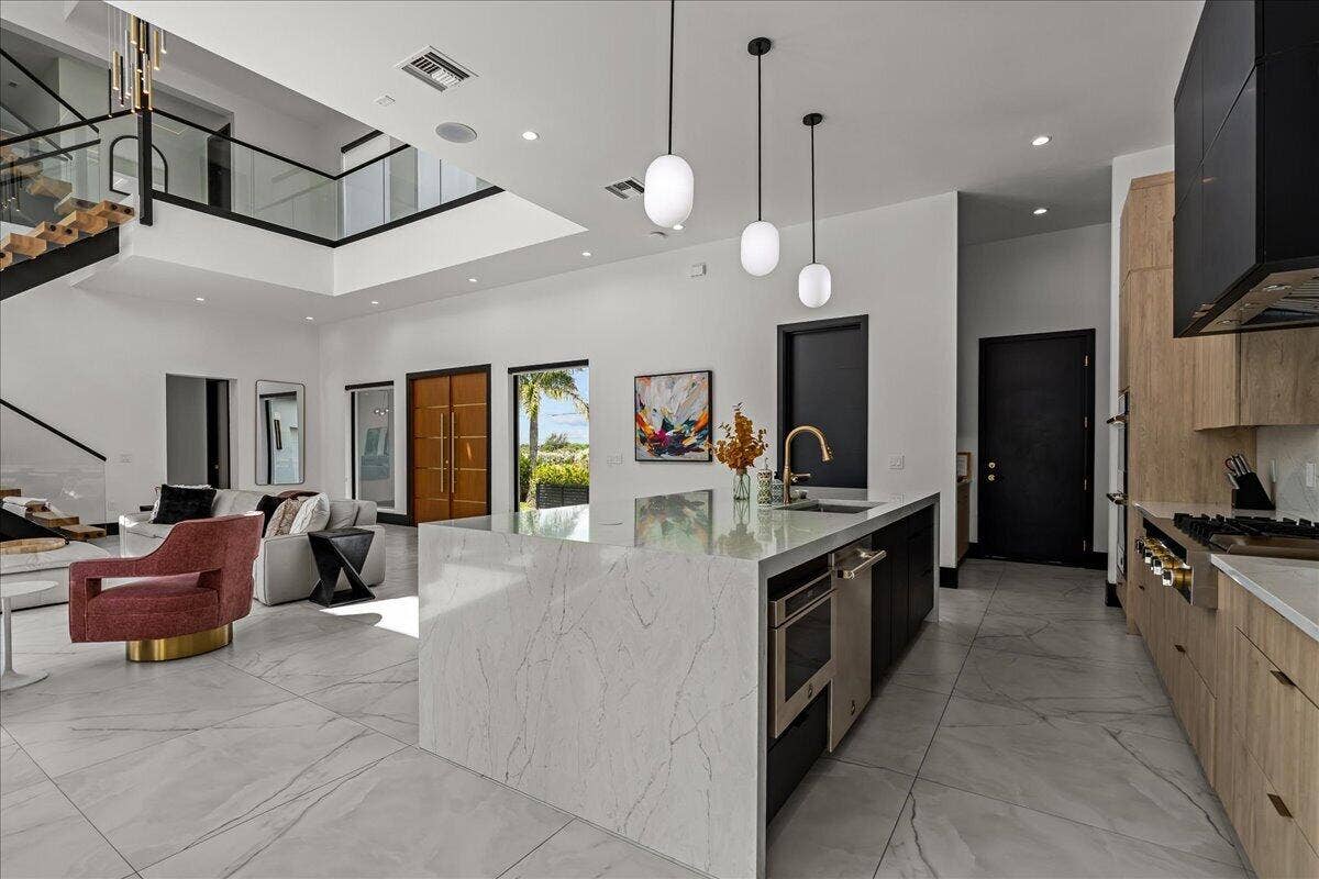 13480 US HIGHWAY 1, Juno Beach, FL 33408 KITCHEN