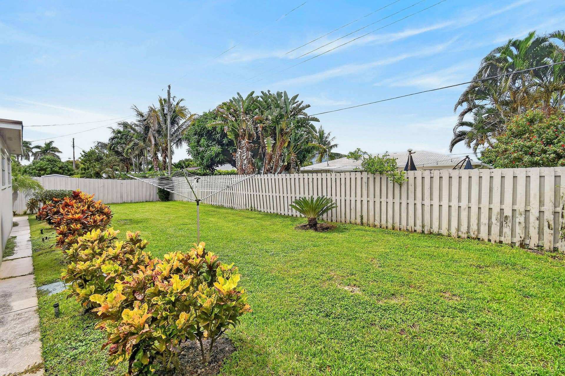 11 Windsor Road E, Jupiter, FL 33469 11WindsorRdE(46)