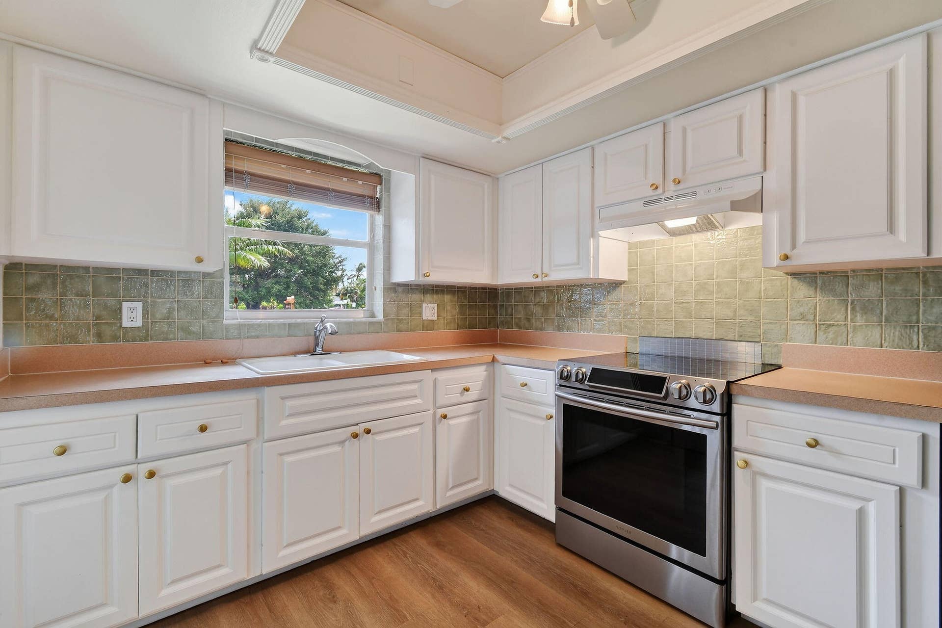 11 Windsor Road E, Jupiter, FL 33469 11WindsorRdE(23)