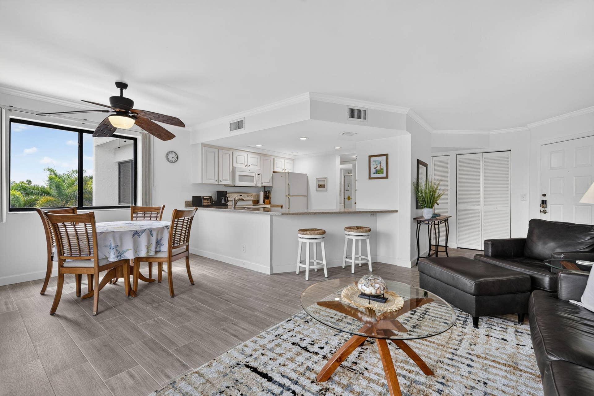 1605 S US HIGHWAY 1, #F306, Jupiter, FL 33477 Great Room