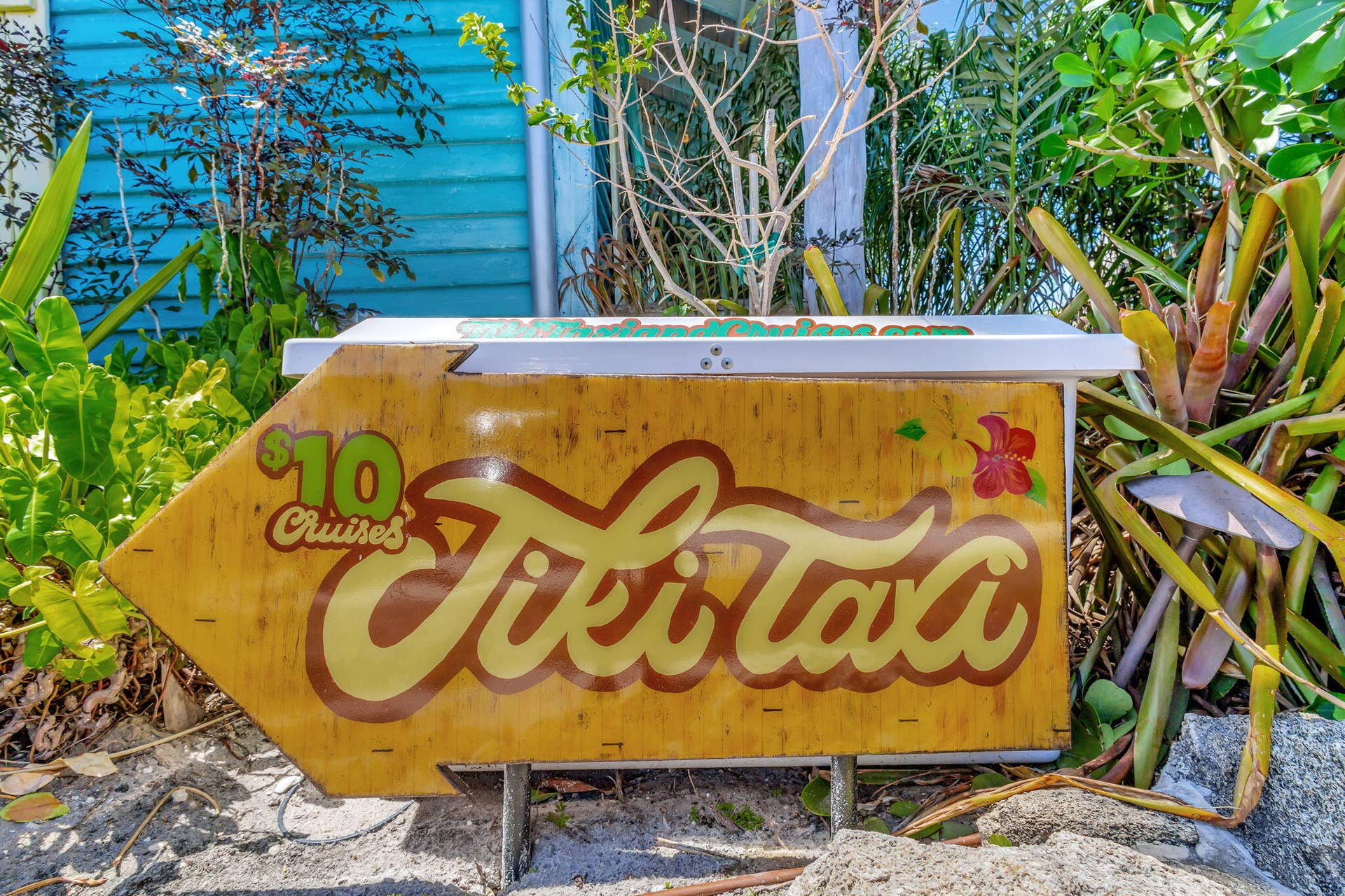 1605 S US HIGHWAY 1, #F306, Jupiter, FL 33477 Tiki Taxi