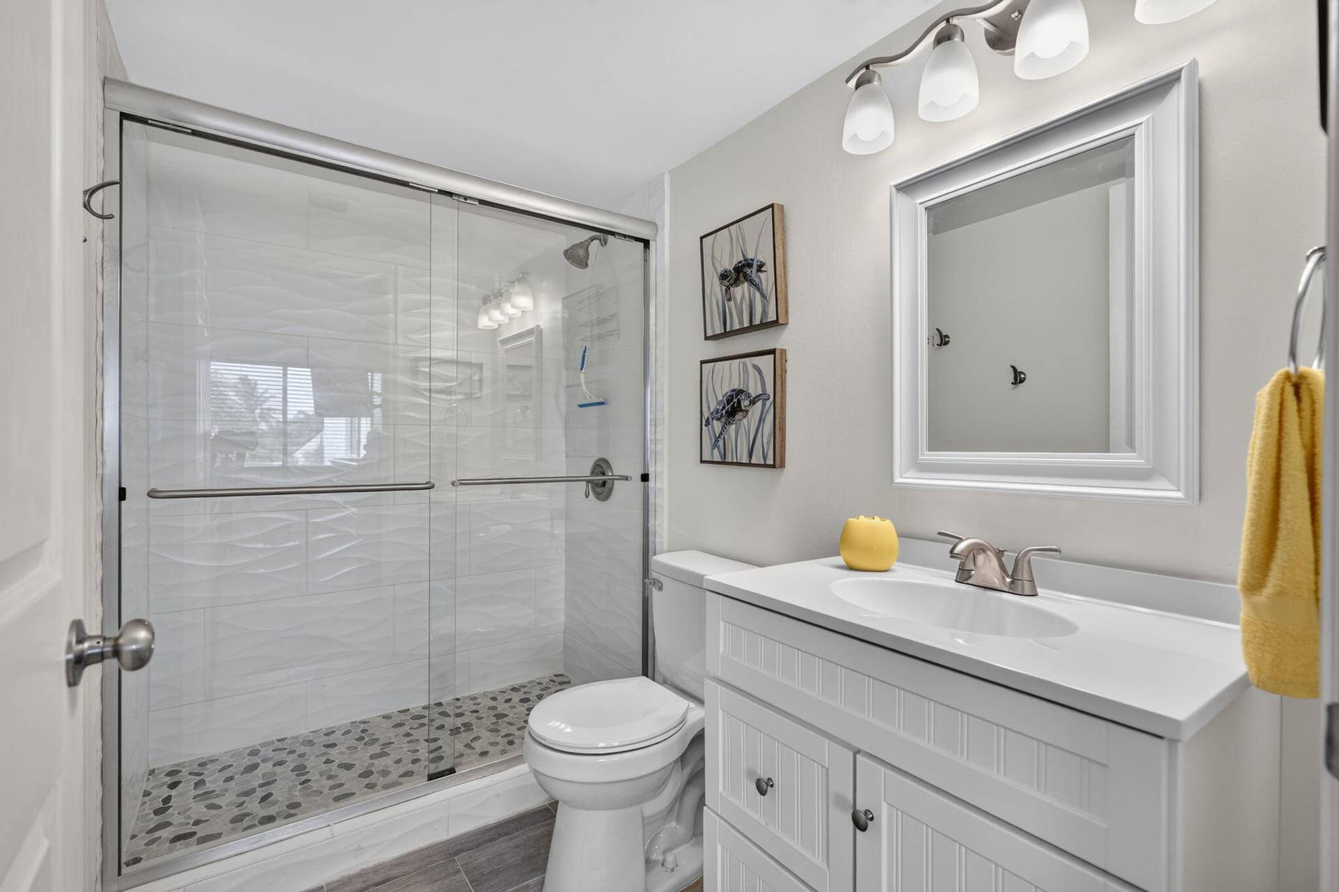 1605 S US HIGHWAY 1, #F306, Jupiter, FL 33477 Primary Bathroom