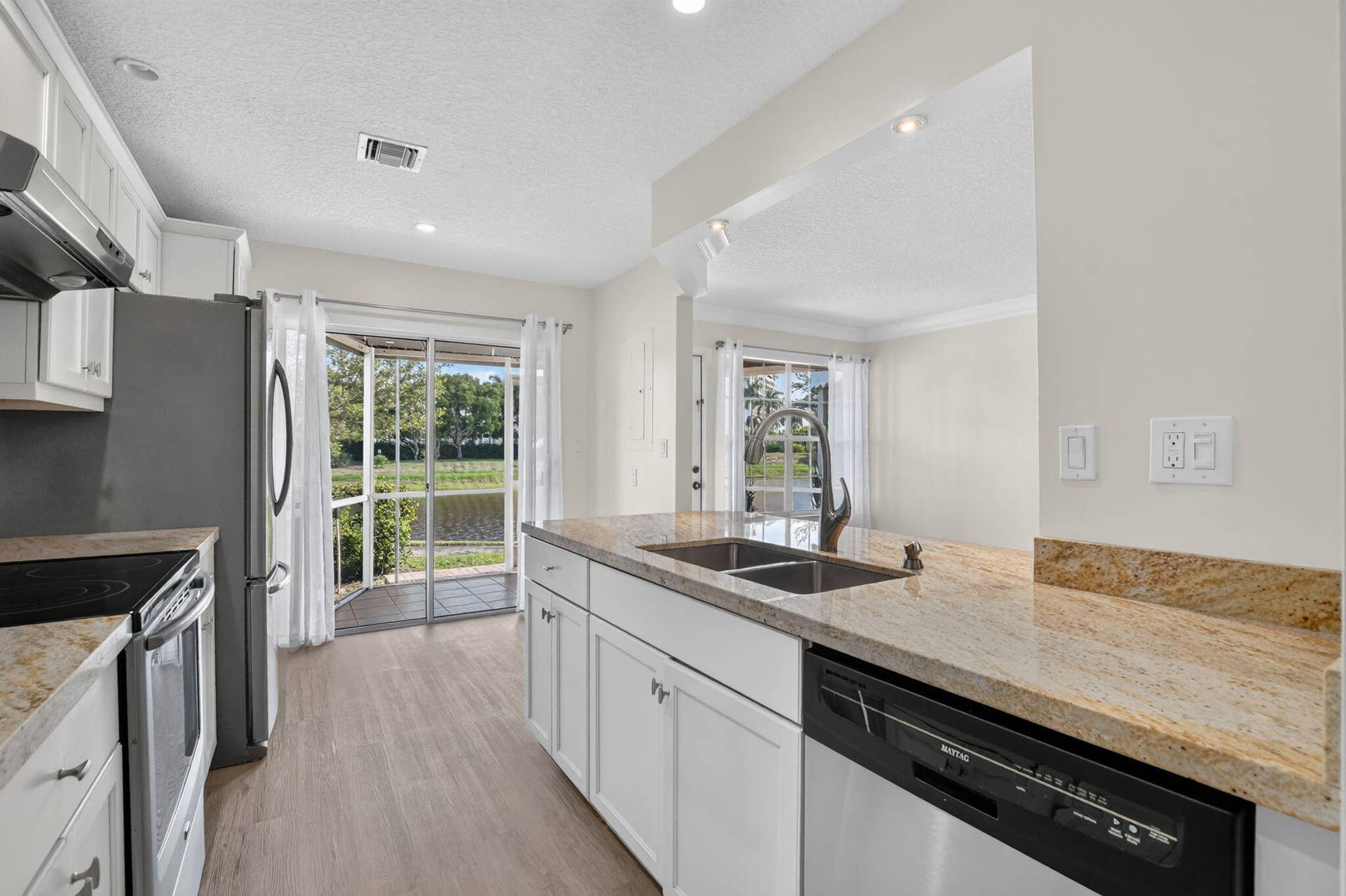 21328 Pagosa Court, Boca Raton, FL 33486 Kitchen