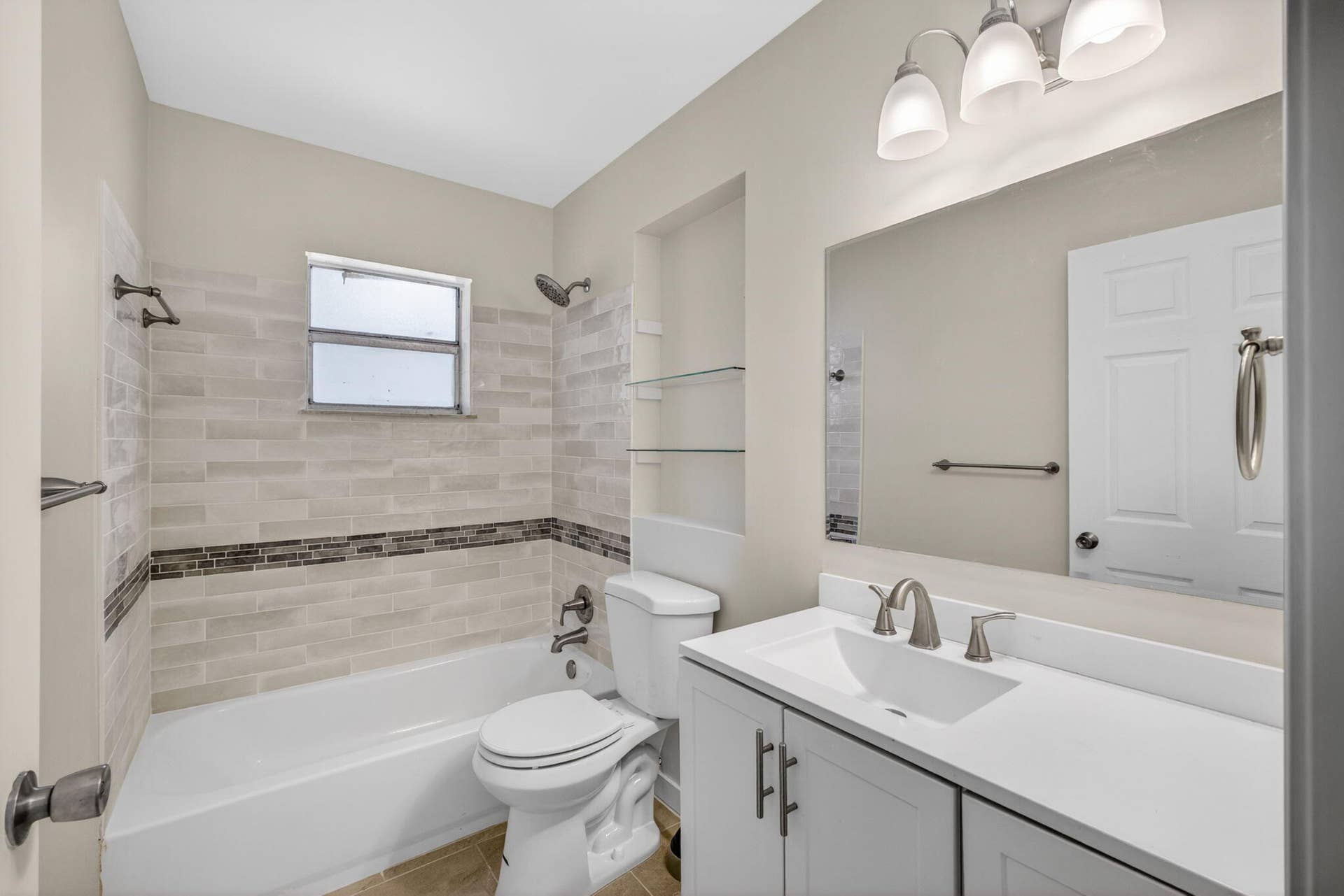 9484 Sun Court, West Palm Beach, FL 33403 33-web-or-mls-5D1A3678