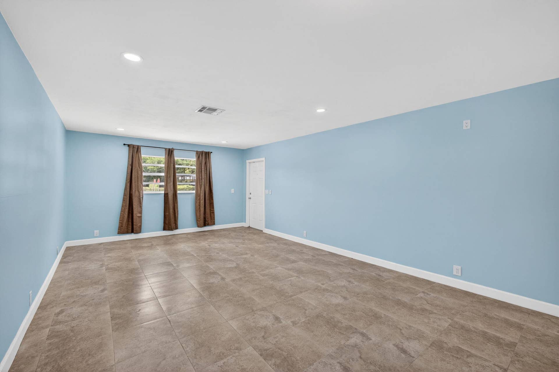 9484 Sun Court, West Palm Beach, FL 33403 8-web-or-mls-5D1A3593
