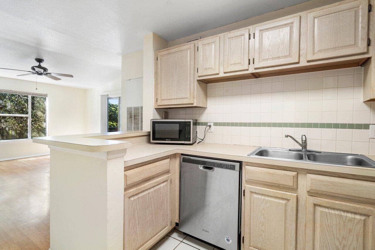 014-1825PalmCoveBoulevard-DelrayBeach-FL
