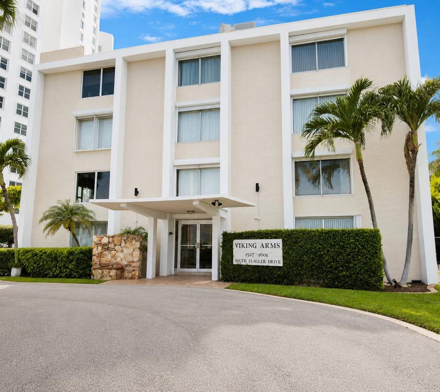 Property photo for 1527 S Flagler Drive, #203F, West Palm Beach, FL