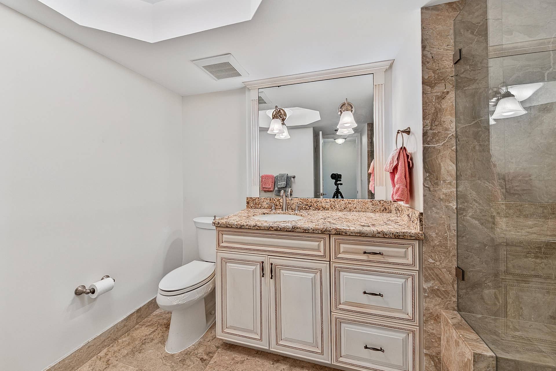 3500 Galt Ocean Drive, #207, Fort Lauderdale, FL 33308 iroff-17