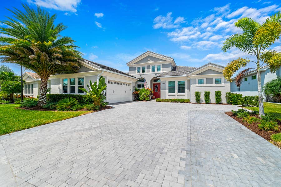 Property photo for 4560 Estates Circle, Westlake, FL