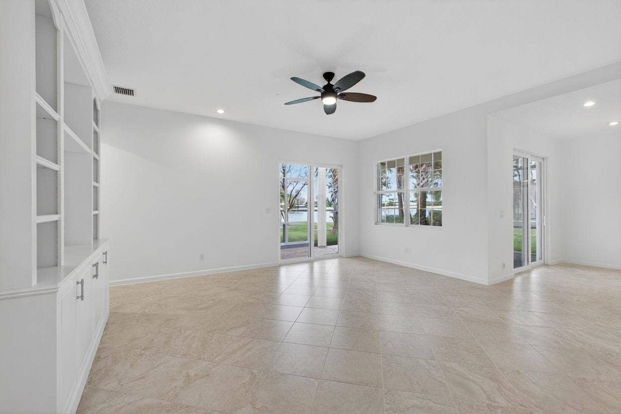 111 Tresana Boulevard, #29, Jupiter, FL 33478 Mickey3