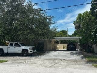 Property photo for 405 NE 3rd Avenue, Delray Beach, FL