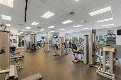 2640 Lake Shore Drive, #711, Riviera Beach, FL 33404 fitness with sauna and steam room