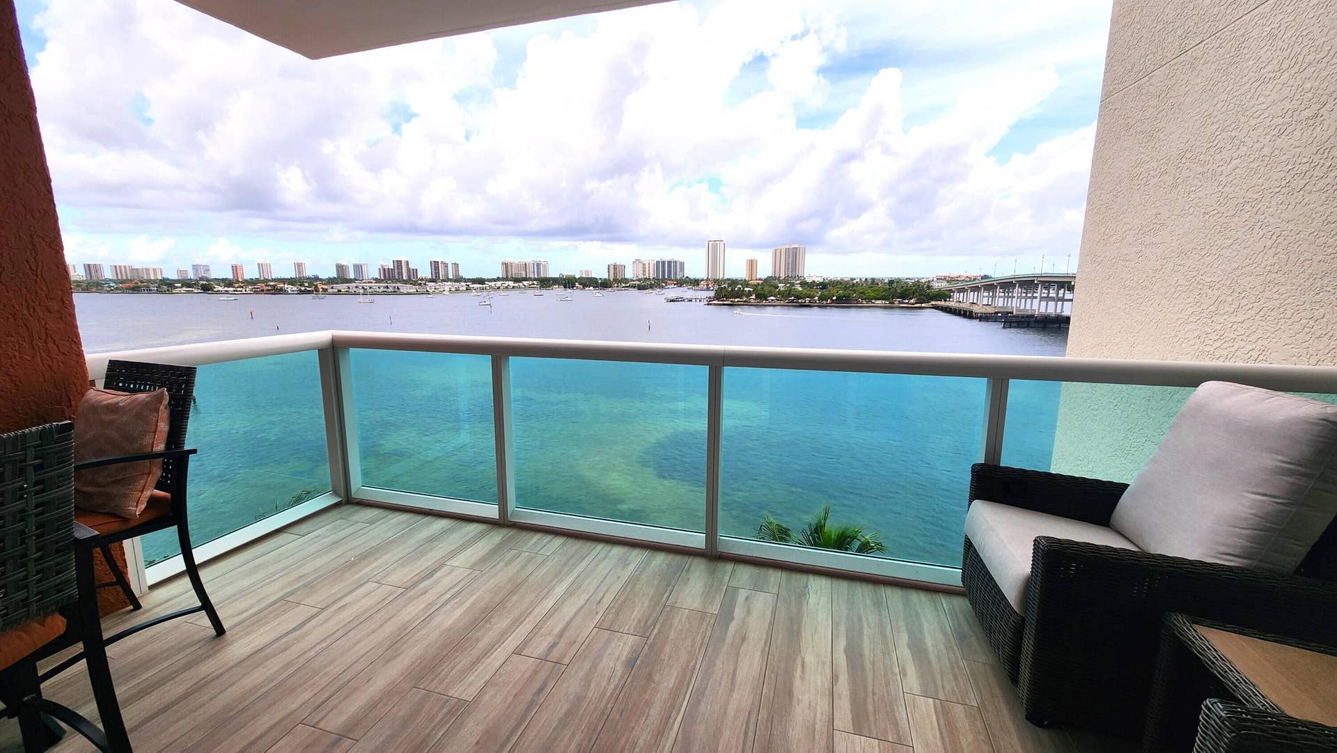 2640 Lake Shore Drive, #711, Riviera Beach, FL 33404 Ocean & Intracoastal