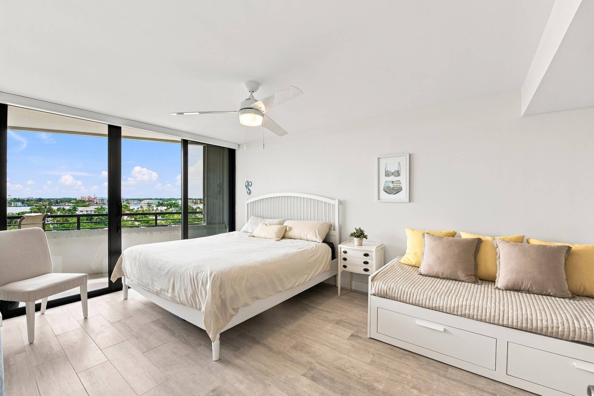 3589 S Ocean Boulevard, #808, South Palm Beach, FL 33480 Second Bedroom spacious enougn for a large bed AND a day bed... plus THREE closets.