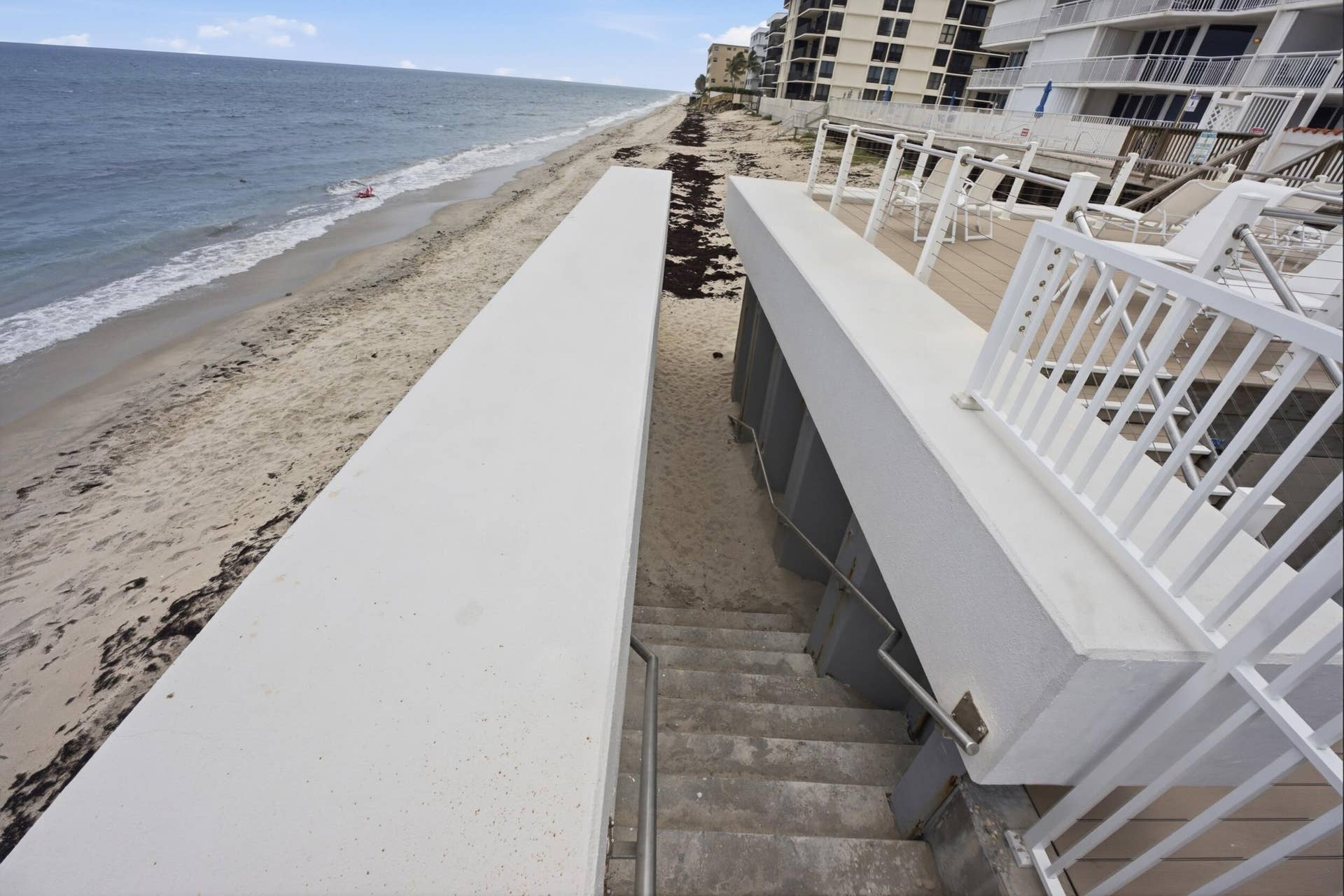 3589 S Ocean Boulevard, #808, South Palm Beach, FL 33480 130__jjl3618