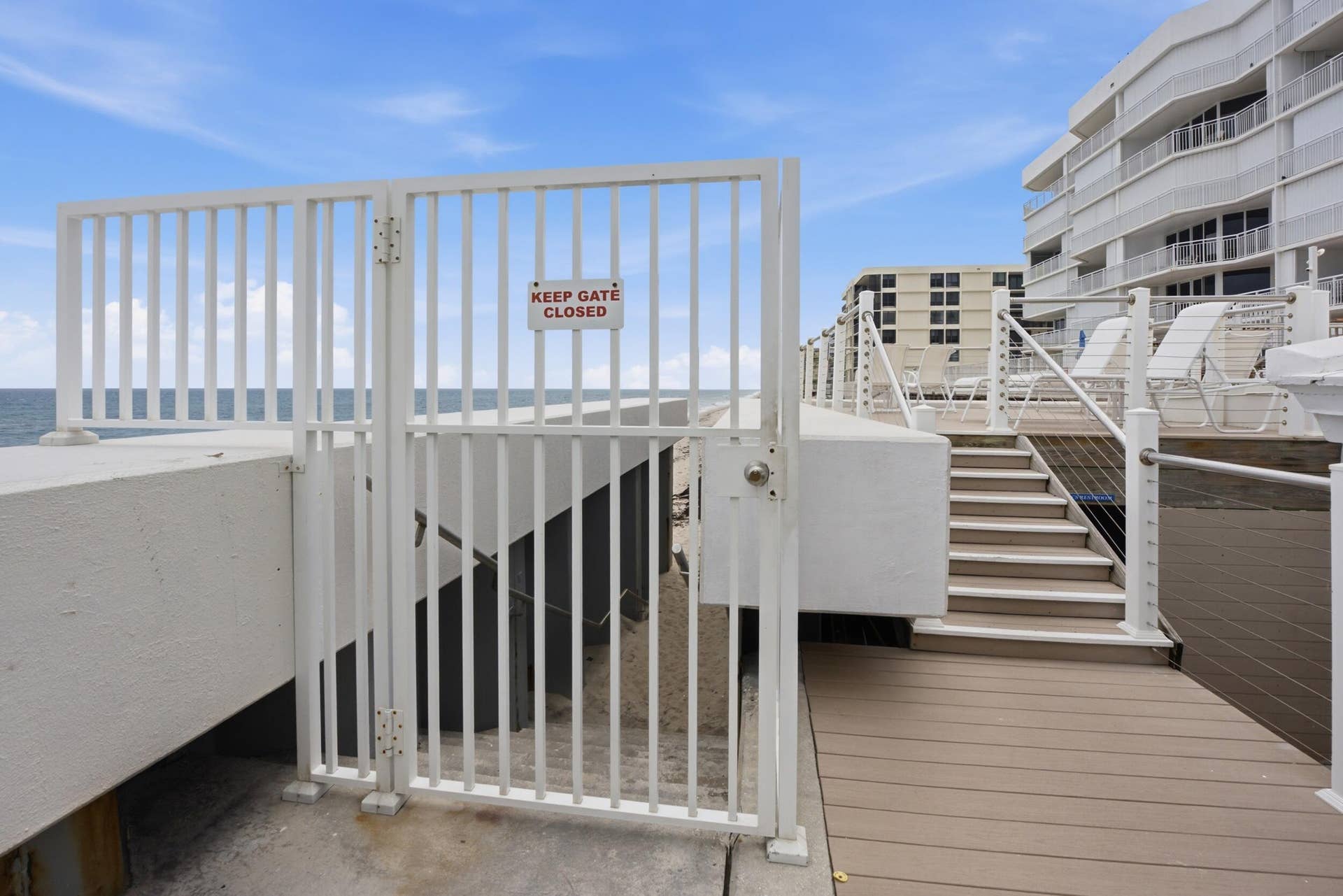 3589 S Ocean Boulevard, #808, South Palm Beach, FL 33480 129__jjl3613