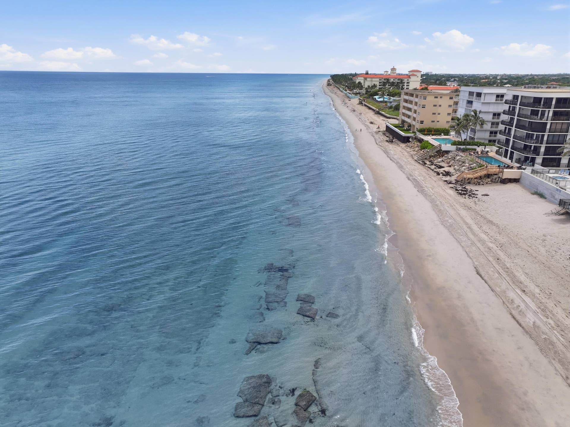 3589 S Ocean Boulevard, #808, South Palm Beach, FL 33480 Expansive beachfront property featuring direct access to the sand