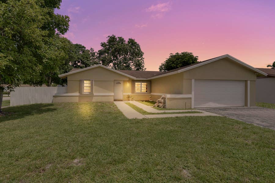 Property photo for 9235 Saddlecreek Drive, Boca Raton, FL
