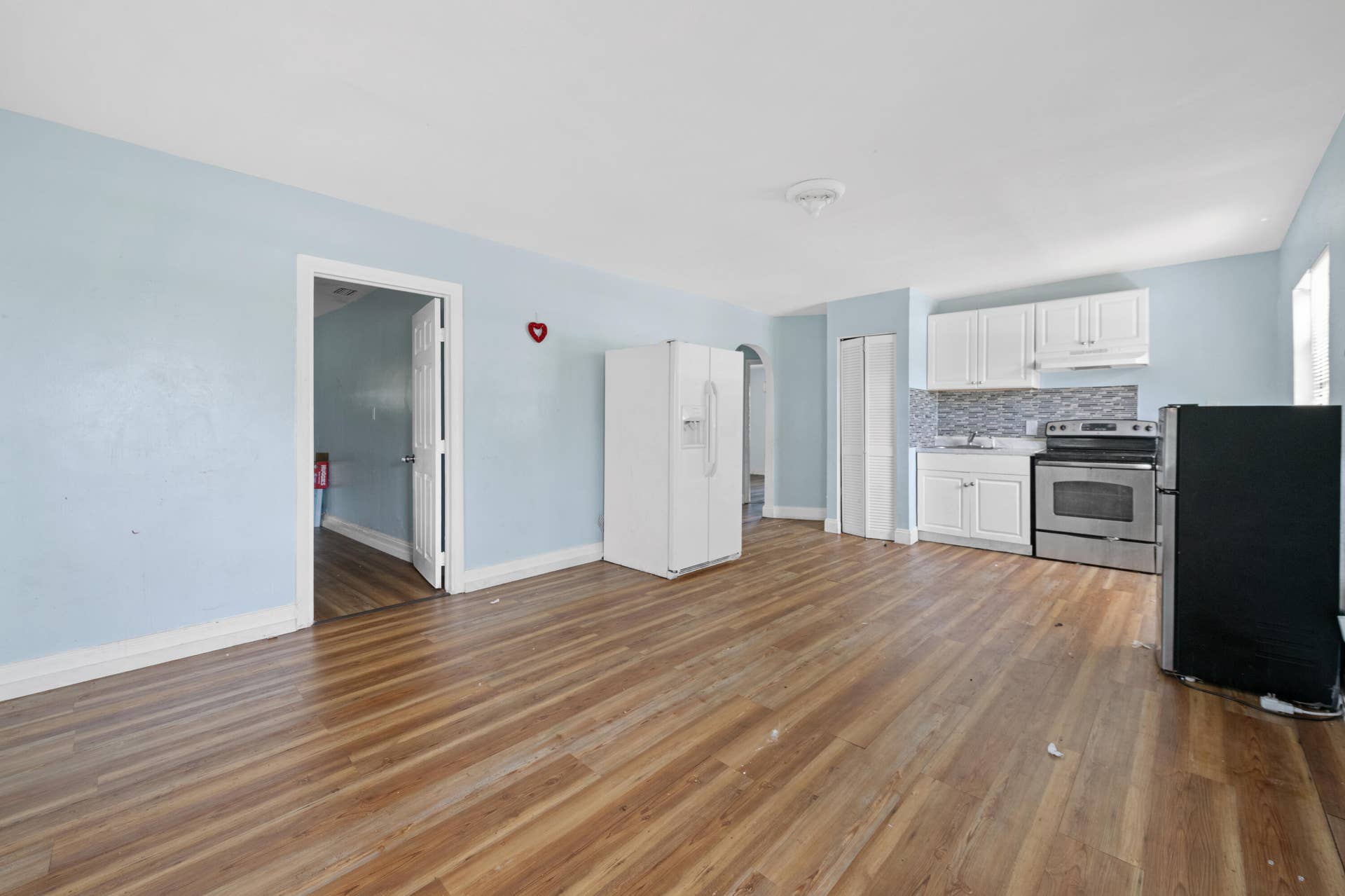 616 W 5TH Street, Riviera Beach, FL 33404 DSC_8697