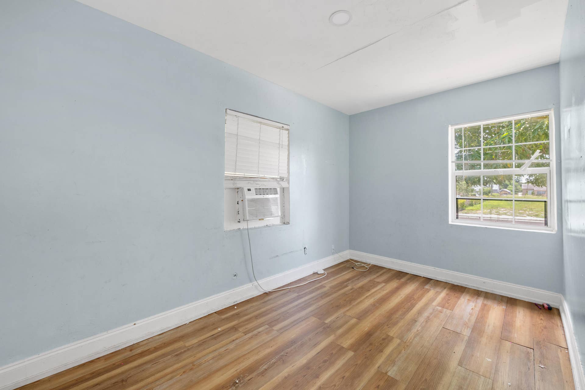 616 W 5TH Street, Riviera Beach, FL 33404 DSC_8688