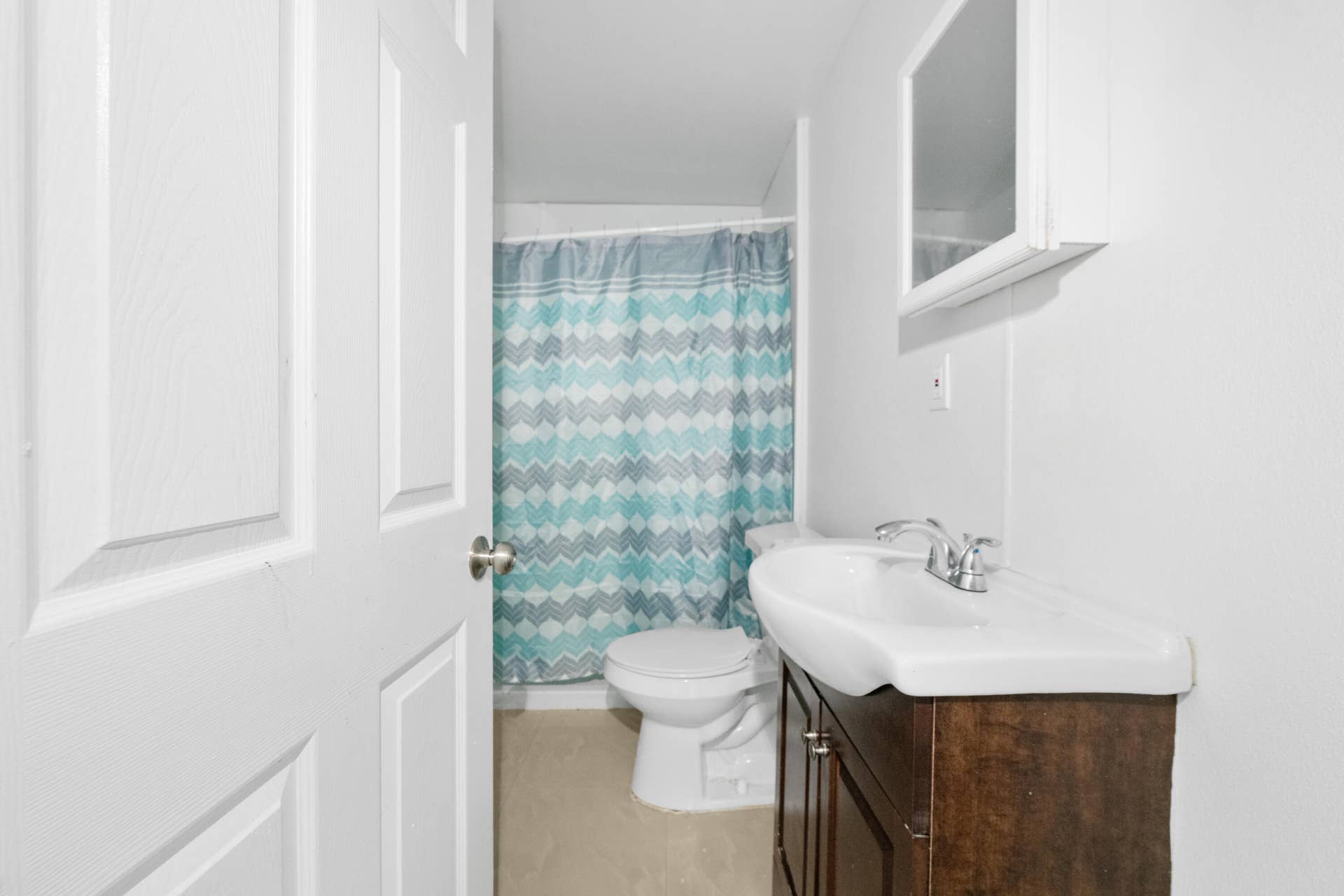 616 W 5TH Street, Riviera Beach, FL 33404 DSC_8682