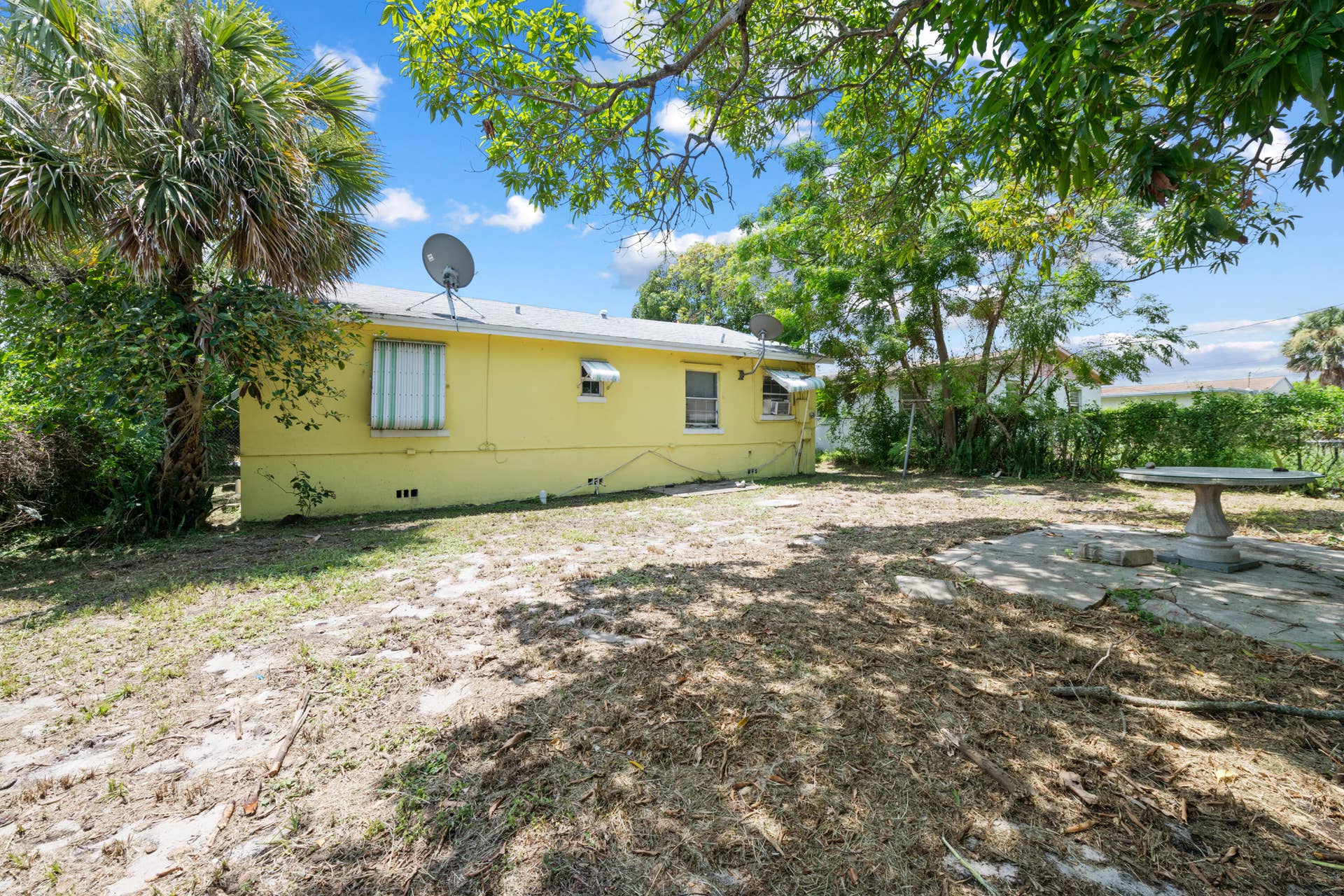 616 W 5TH Street, Riviera Beach, FL 33404 DSC_8648