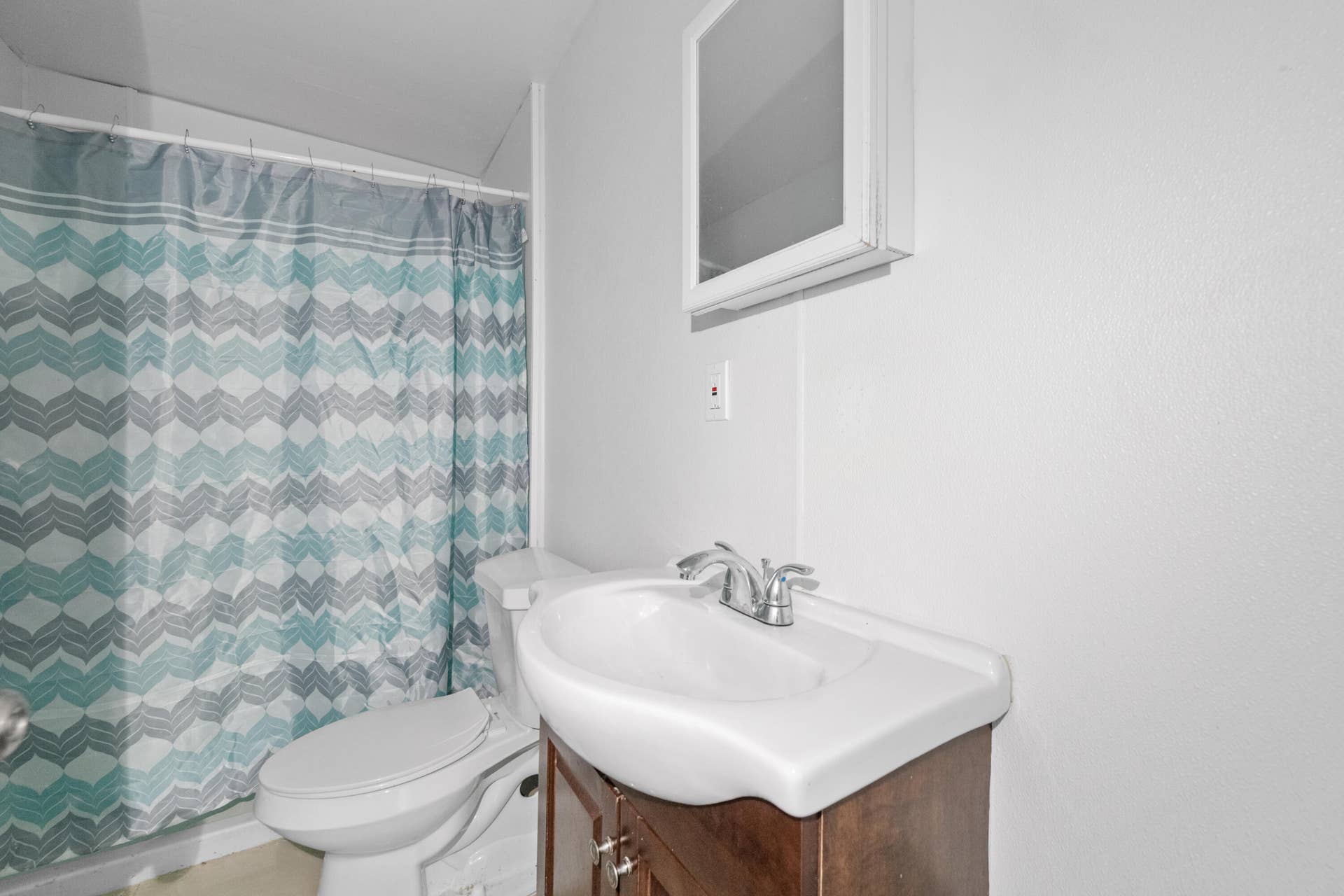 616 W 5TH Street, Riviera Beach, FL 33404 DSC_8679