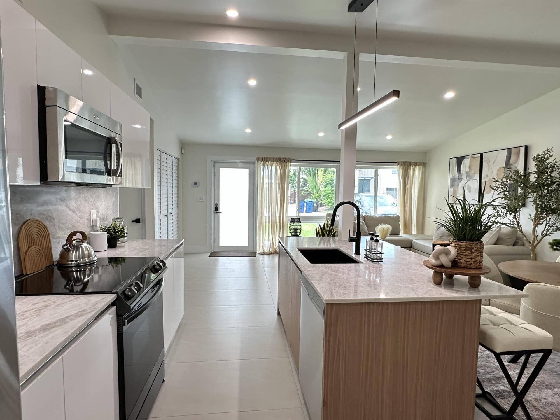 2490 Andros Lane, Fort Lauderdale, FL 33312 Kitchen 3