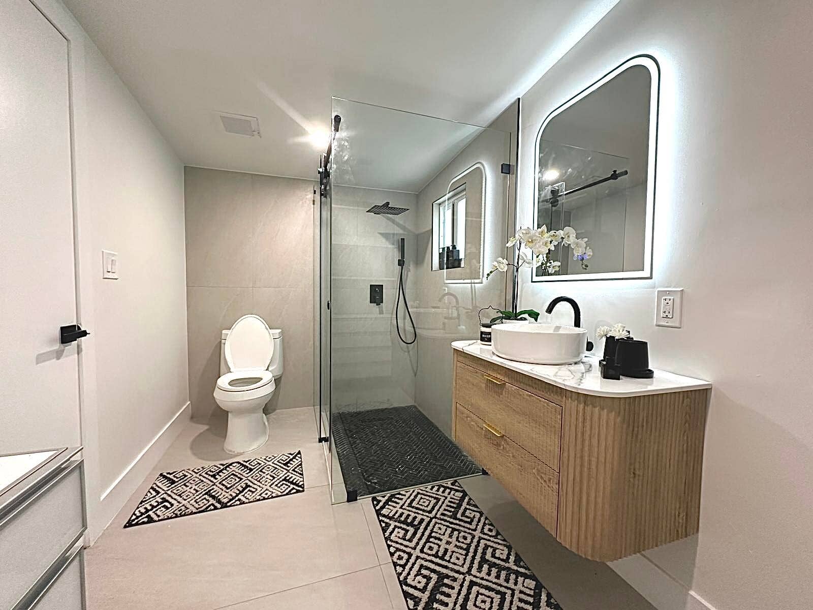 2490 Andros Lane, Fort Lauderdale, FL 33312 Master Bathroom 2