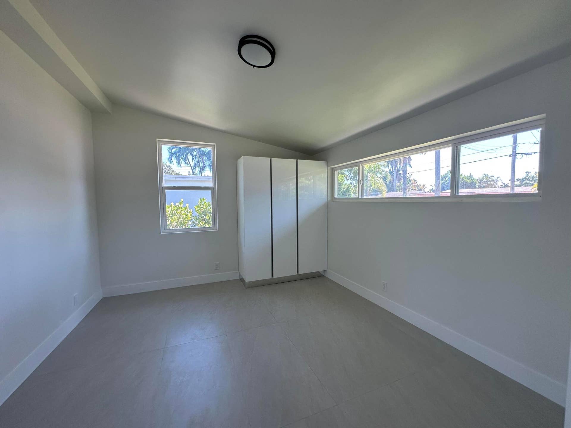 2490 Andros Lane, Fort Lauderdale, FL 33312 Room 1