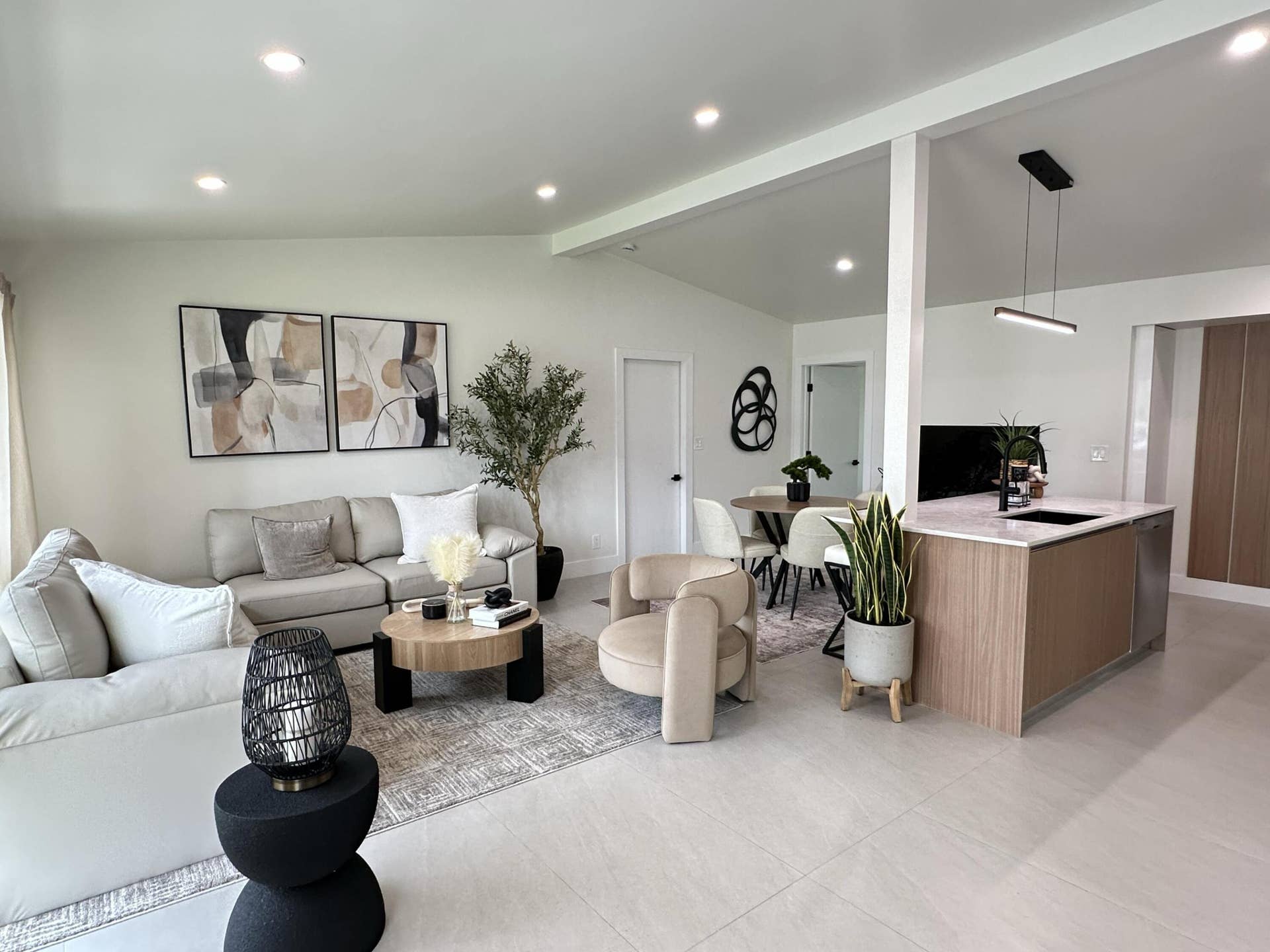 2490 Andros Lane, Fort Lauderdale, FL 33312 Living Room 3