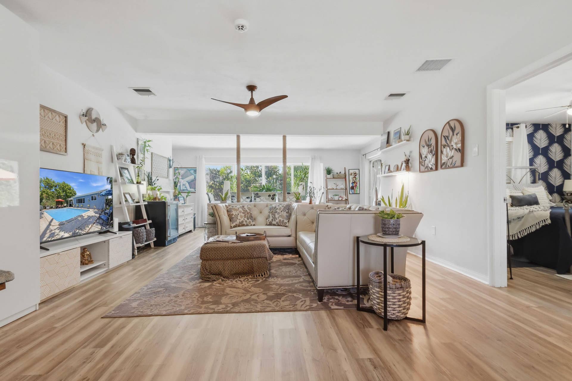 7530 LINCOLN Street, Hollywood, FL 33024 LopezProductions 05
